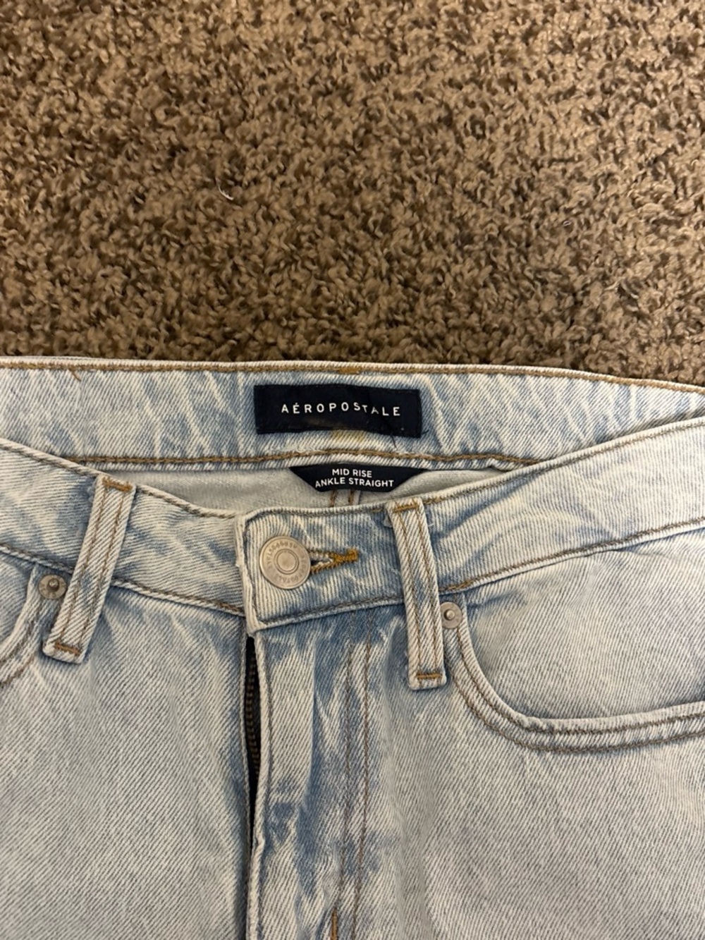 Aeropostale Light Blue Ankle Straight Jeans